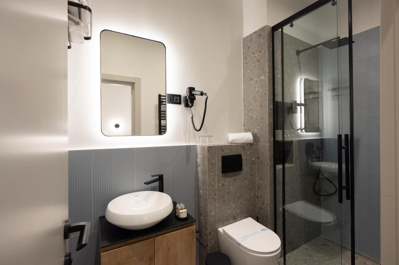 Hop Inn Rooms & Suites Белград Экстерьер фото